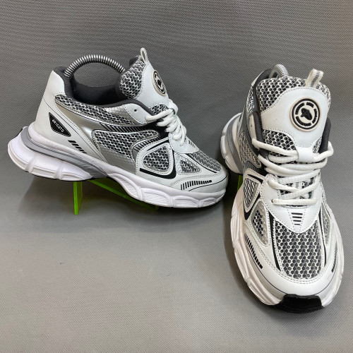 کفش بالنسیاگا زنانه شیکاکو طوسی