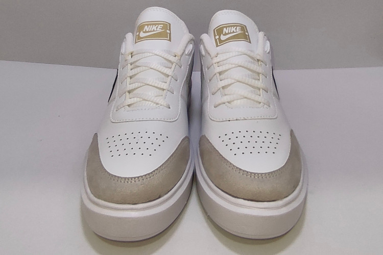 کفش اسپرت مردانه ونس نایک سفید کرمی